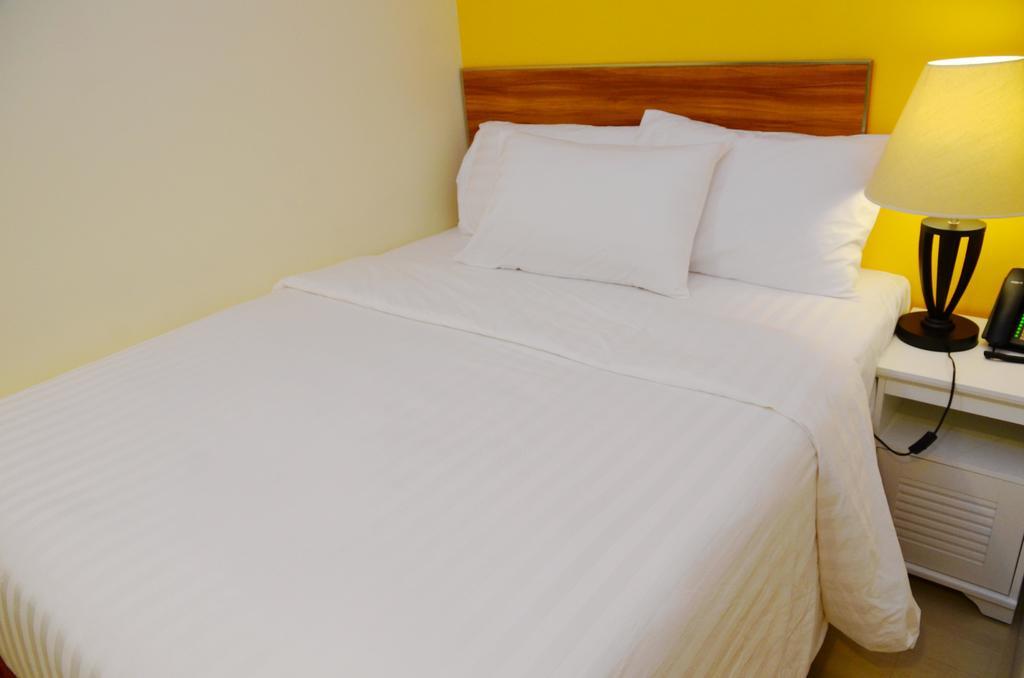 The Melrose Hotell Malé Eksteriør bilde