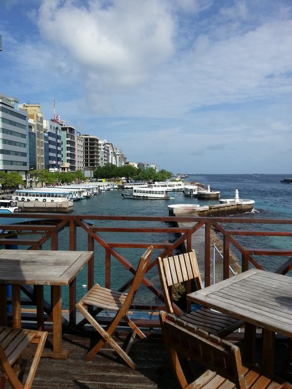 The Melrose Hotell Malé Eksteriør bilde