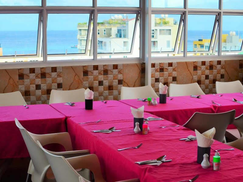 The Melrose Hotell Malé Eksteriør bilde