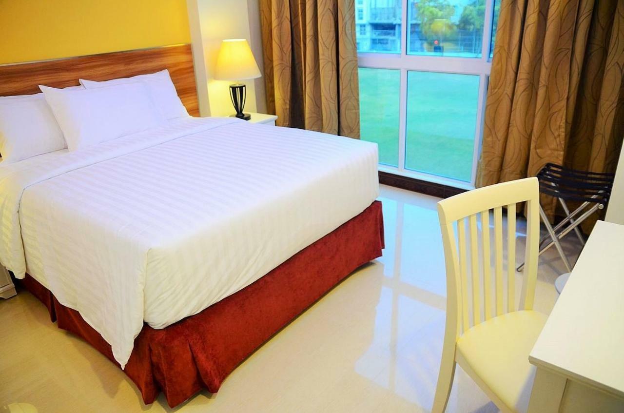 The Melrose Hotell Malé Eksteriør bilde